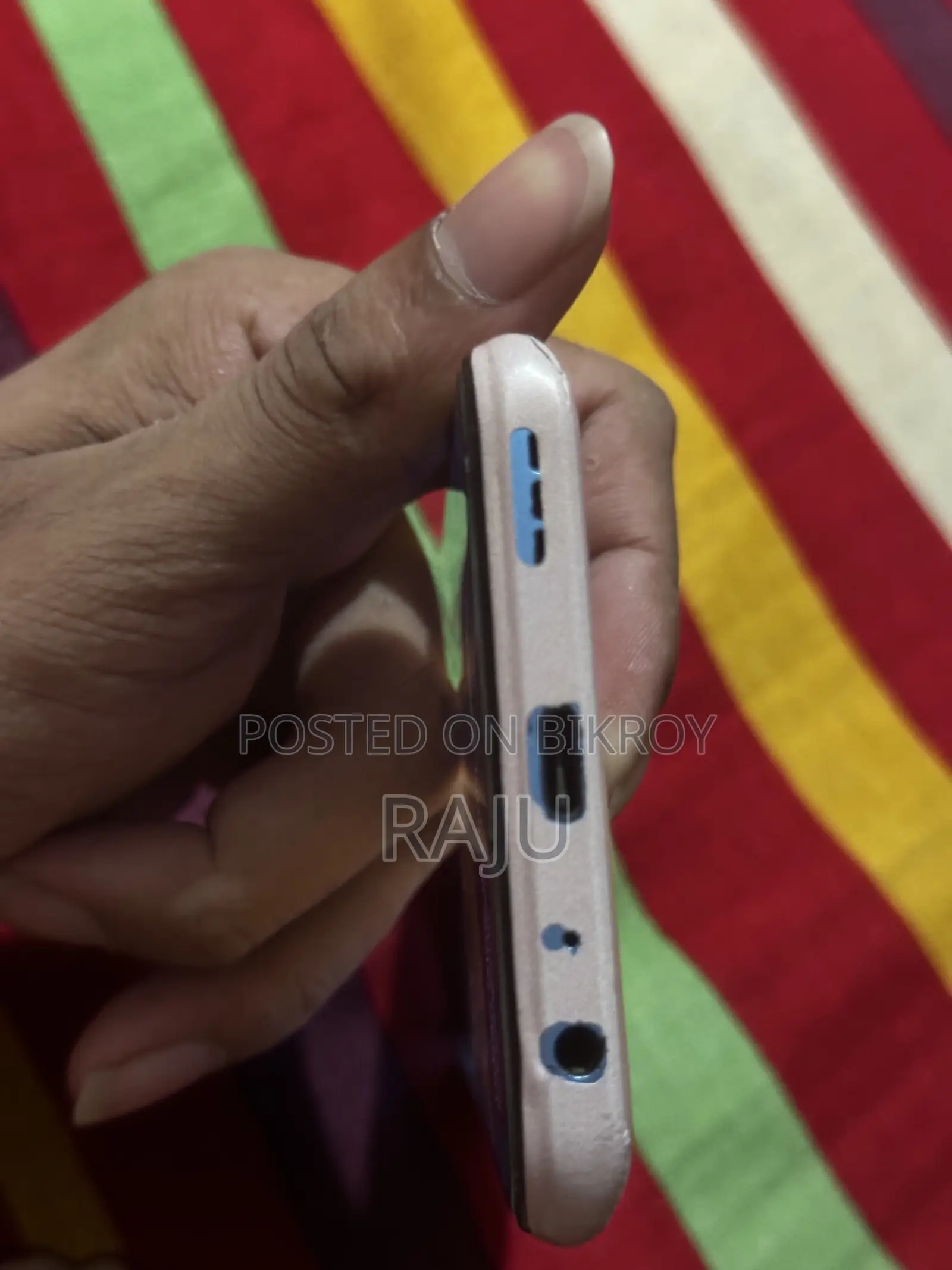 Vivo Y50 128 GB Blue
