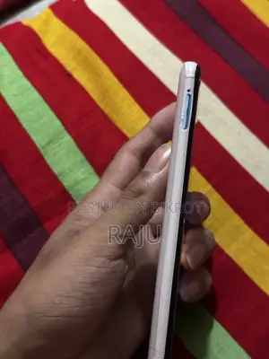 Vivo Y50 128 GB Blue