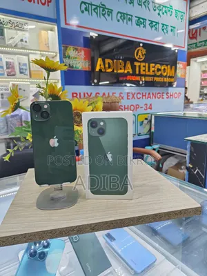 Apple iPhone 13 128 GB Green
