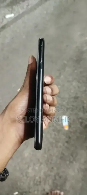 Samsung Galaxy J6 32 GB Black
