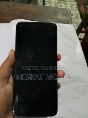 রিয়েলমি ৮ ৫জি ১২৮ জিবি গ্রীন