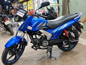 Mahindra Centuro 2010 Blue