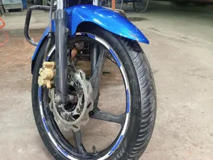 Mahindra Centuro 2017 Blue