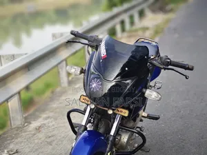বাজাজ পালসার ১৫০ ২০১৬ ব্ল্যাক