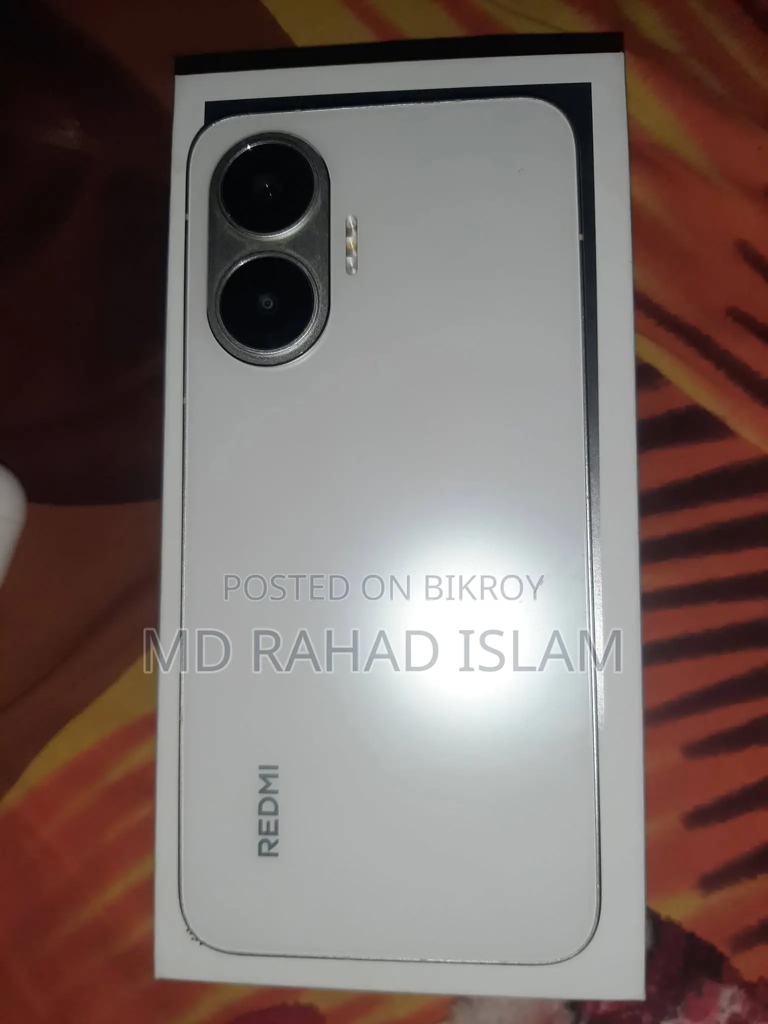 নতুন শাওমি রেডমি টার্বো ৪ প্রো ২৫৬ জিবি হোয়াইট