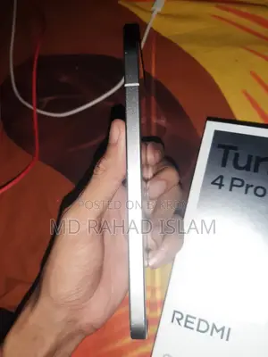 নতুন শাওমি রেডমি টার্বো ৪ প্রো ২৫৬ জিবি হোয়াইট