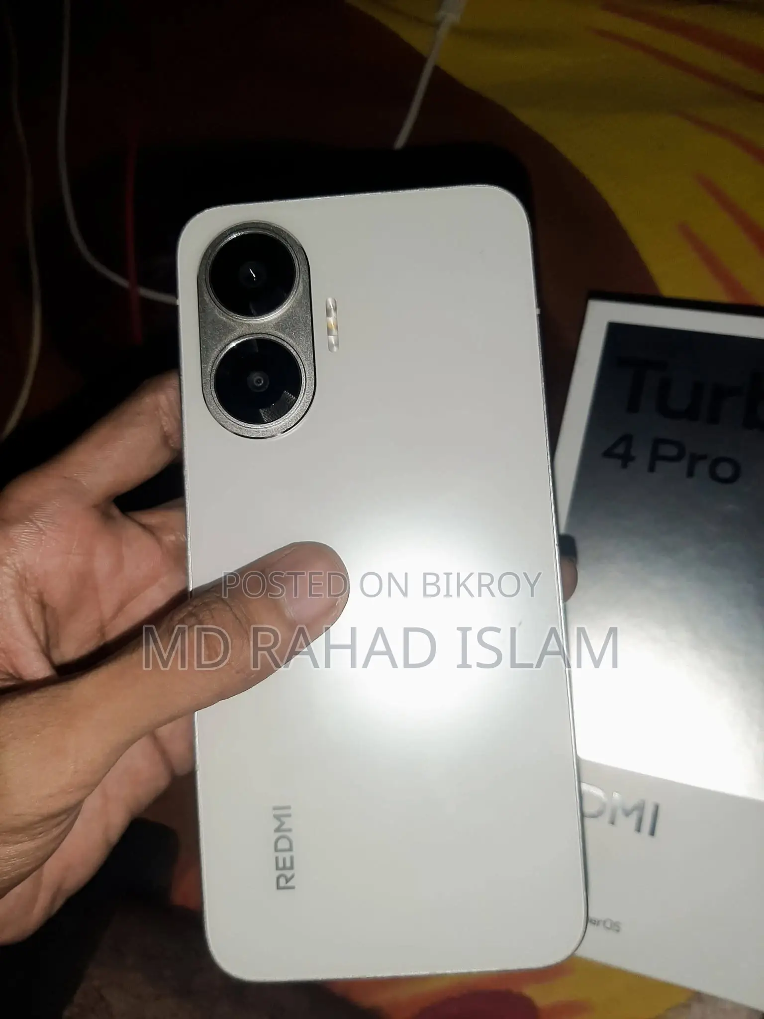 নতুন শাওমি রেডমি টার্বো ৪ প্রো ২৫৬ জিবি হোয়াইট