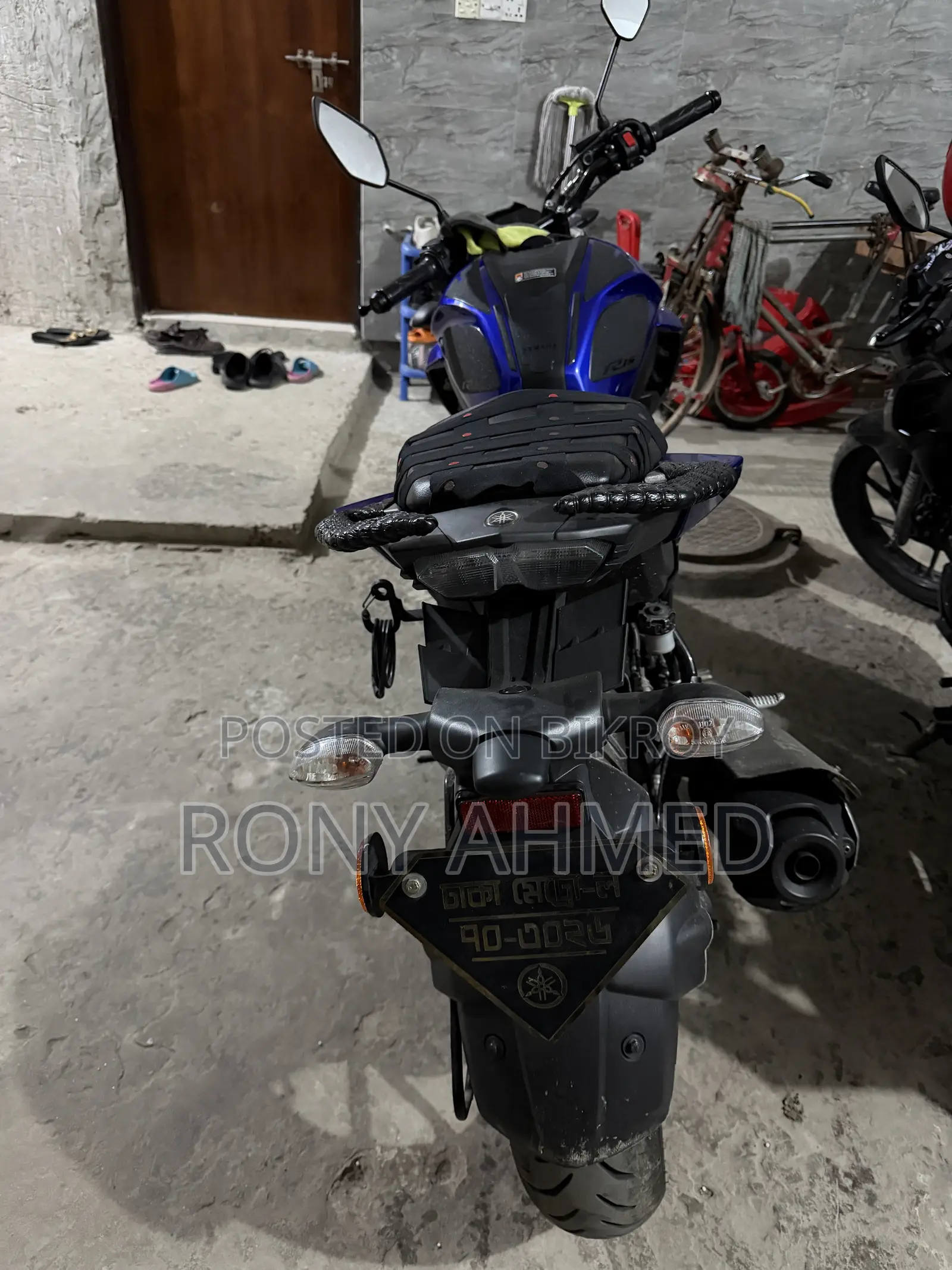 Yamaha 2025 Blue