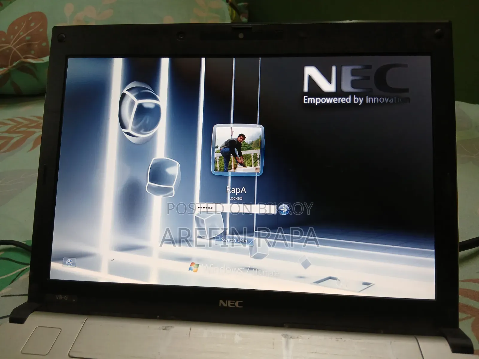 Laptop NEC 4GB Intel Core i5 HDD 256GB