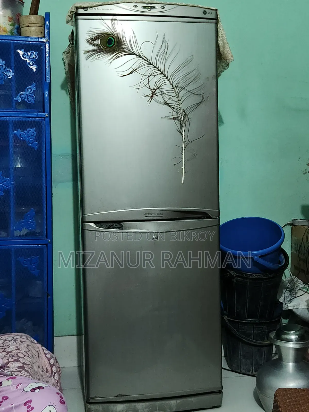 গ্রামের বাড়ি চলে যাব তাই বিক্রি করতে চাই