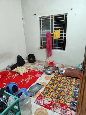 সাবলেট ভাড়া হবে (নভেম্বর মাস থেকে)
✧ একটি রুম এবং রুমের পাশেই ওয়াশরুম। 

✷ সাত তলা বিল্ডিং এর পাঁচ তলায় (বিল্ডিং এর সামনের সাইট)

✷ভাড়া: ৬০০০ (ফিক্সড)

✷সার্ভিস চার্জ: ৫০০ টাকা (পানির বিল, ওয়াইফাই, ময়লার বিল)

লোকেশন: শাহজাদপুর, খিলবাড়ির টেক রোড, বন্ধু বাজারের পাশে, (মেইন রোড/কনফিডেন্স সেন্টার থেকে ৪-৫ মিনিট হাঁটার দূরত্ব)

 ---বি:দ্র: 
✷ এক রুম একজনকেই ভাড়া দিব। 
✷ শুধুমাত্র পুরুষ চাকরিজীবী ব্যাচেলরদের জন্য।

বিস্তারিত জানতে: 01851340044 (Call/What's App)