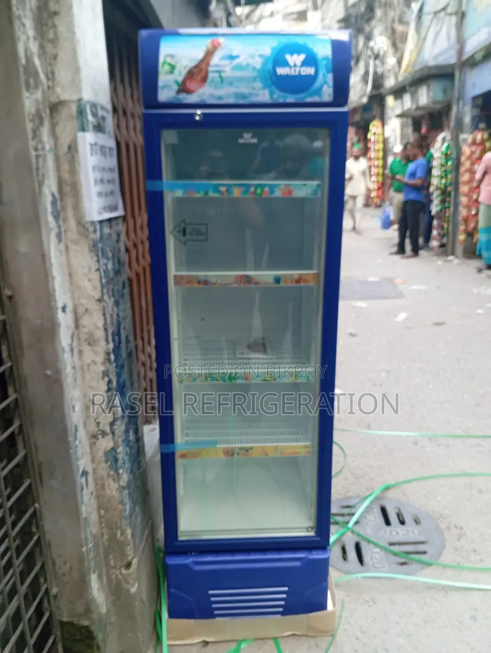 260 Liter running fridge