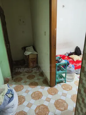 সাবলেট ভাড়া হবে (নভেম্বর মাস থেকে)
✧ একটি রুম এবং রুমের পাশেই ওয়াশরুম। 

✷ সাত তলা বিল্ডিং এর পাঁচ তলায় (বিল্ডিং এর সামনের সাইট)

✷ভাড়া: ৬০০০ (ফিক্সড)

✷সার্ভিস চার্জ: ৫০০ টাকা (পানির বিল, ওয়াইফাই, ময়লার বিল)

লোকেশন: শাহজাদপুর, খিলবাড়ির টেক রোড, বন্ধু বাজারের পাশে, (মেইন রোড/কনফিডেন্স সেন্টার থেকে ৪-৫ মিনিট হাঁটার দূরত্ব)

 ---বি:দ্র: 
✷ এক রুম একজনকেই ভাড়া দিব। 
✷ শুধুমাত্র পুরুষ চাকরিজীবী ব্যাচেলরদের জন্য।

বিস্তারিত জানতে: 01851340044 (Call/What's App)