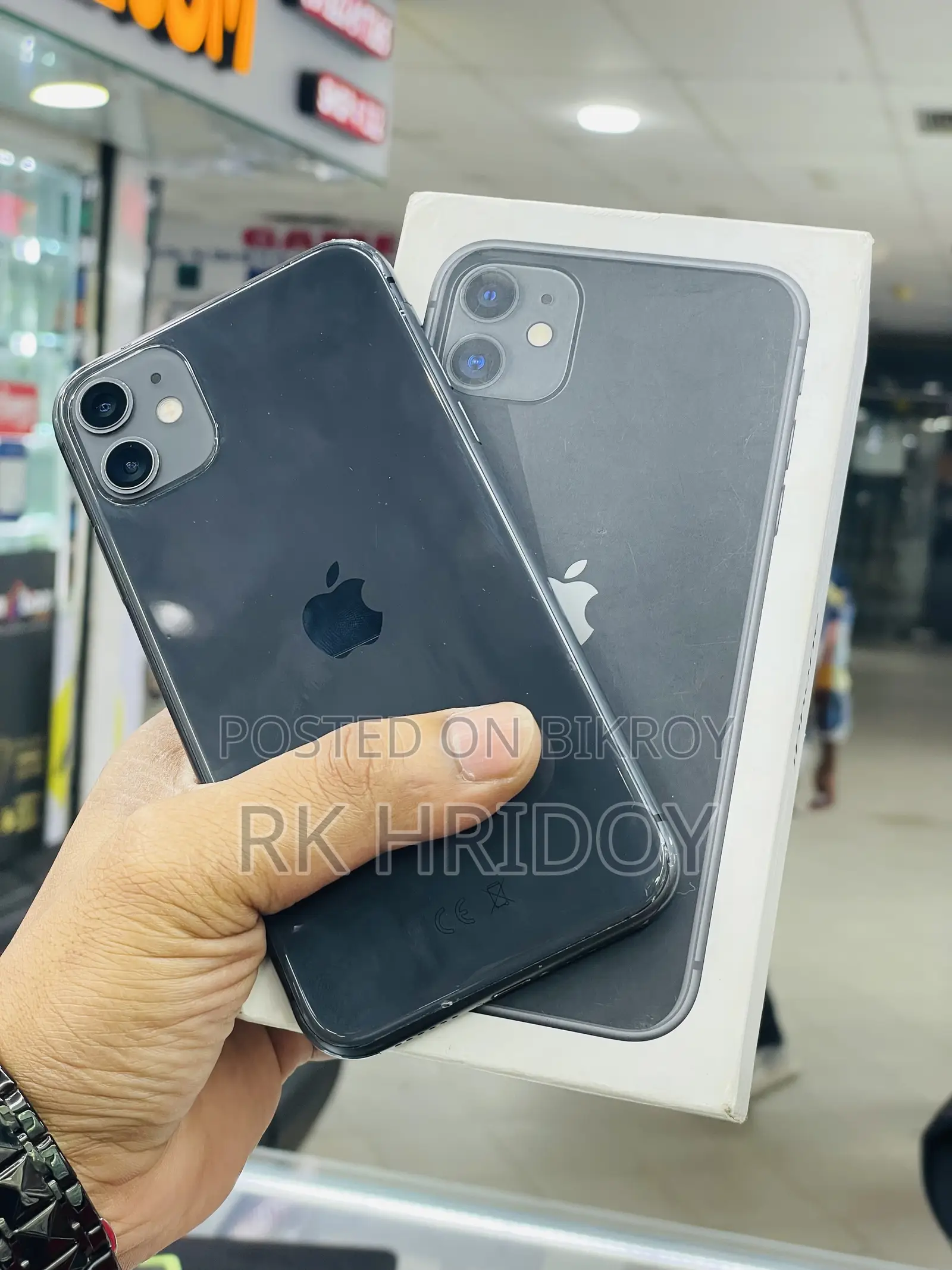 অ্যাপল আইফোন ১১ ২৫৬ জিবি কালো