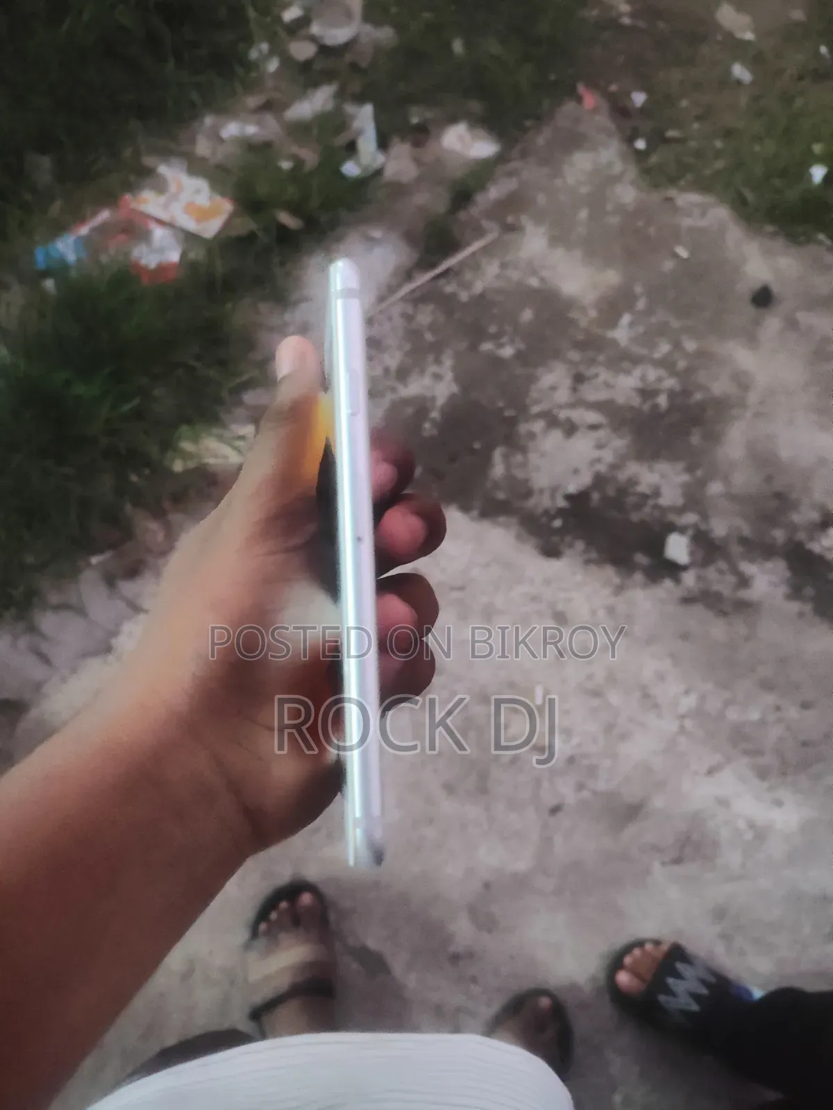 অ্যাপল আইফোন ৭ ৩২ জিবি সিলভার