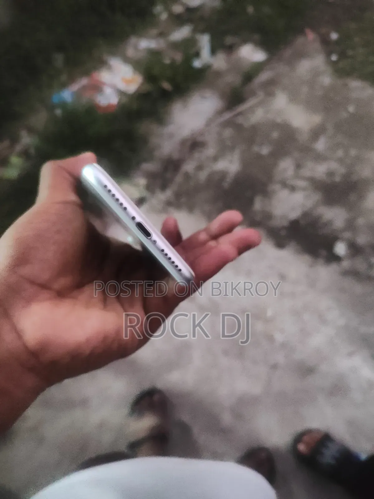 অ্যাপল আইফোন ৭ ৩২ জিবি সিলভার