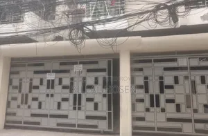 Furnished 3 Bedroom Apartment in Panthapath for sale