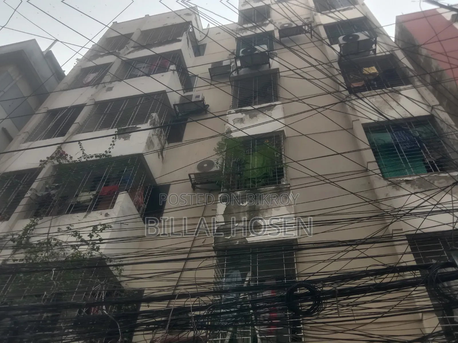 Furnished 3 Bedroom Apartment in Panthapath for sale