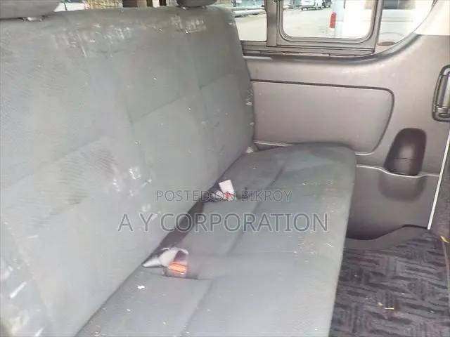 Toyota HiAce 2020 White