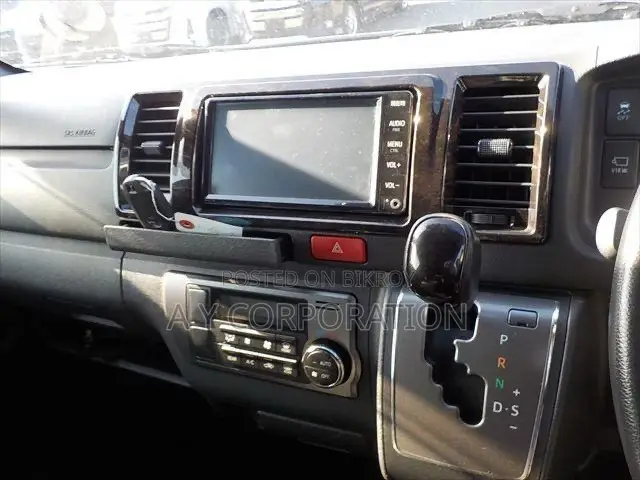 Toyota HiAce 2020 Black