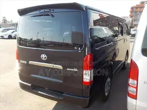 Toyota HiAce 2020 Black