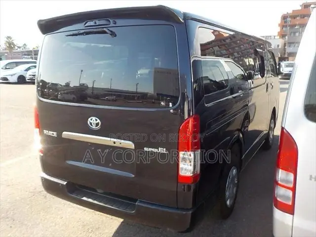 Toyota HiAce 2020 Black