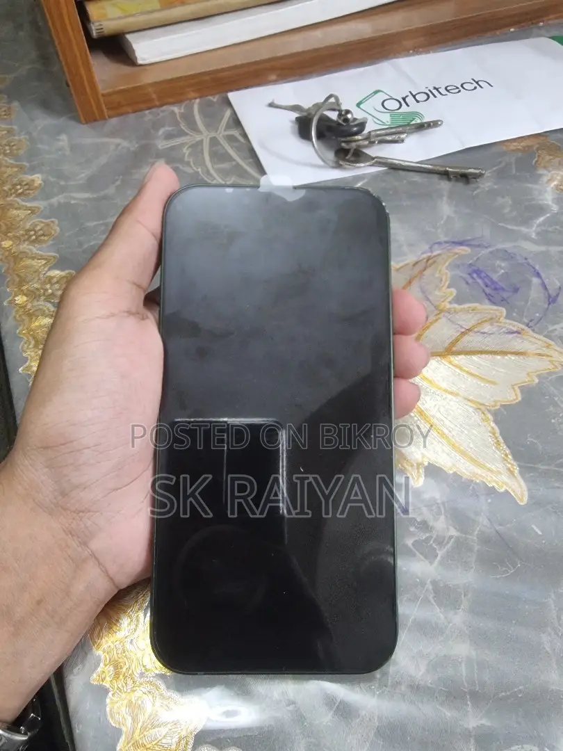 Apple iPhone 13 128 GB Green