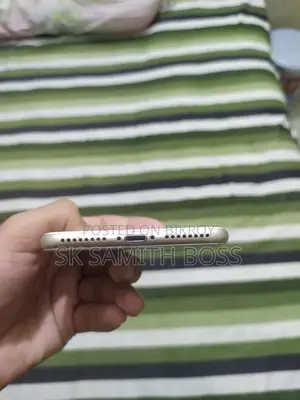 অ্যাপল আইফোন ৭ প্লাস ৩২ জিবি রোজ গোল্ড