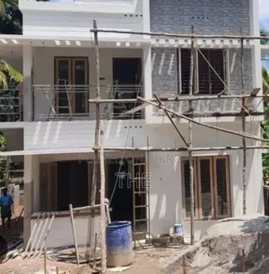 পাবায় ৪ বেডরুমের বাড়ি বিক্রয়