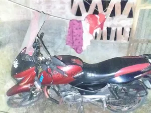Bajaj Pulsar 150 2011 Red