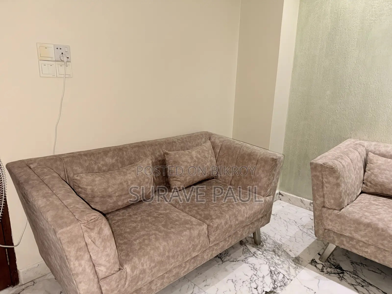 2 Sets of Drawing Room Sofa