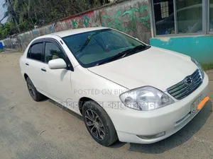 Toyota Corolla 2002 White