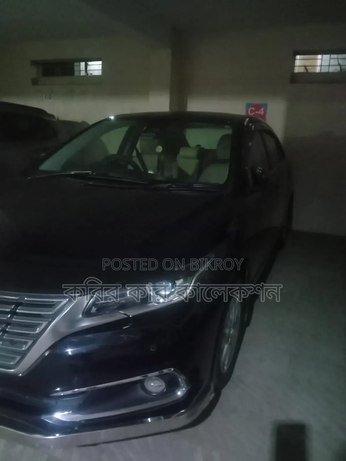 Toyota Premio 2018 Black