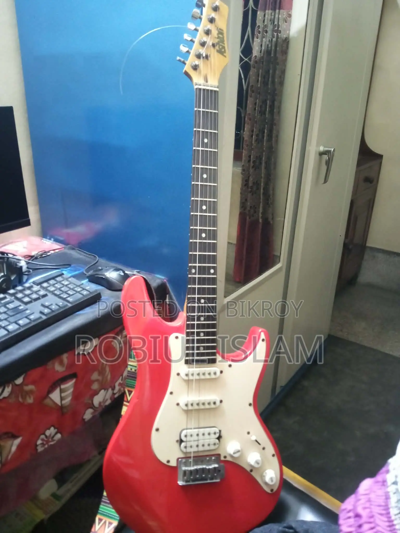 Electric Guitar for Sale