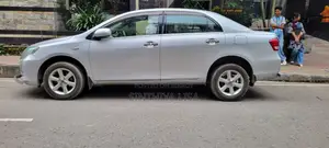 টয়োটা অ্যাক্সিও ড্রাইভারসহ ভাড়া