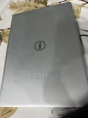 ল্যাপটপ ডেল ইন্সপায়রন ১৩ ৭৩৭০ ৮জিবি ইন্টেল কোর আই৭ এসএসডি ২৫৬জিবি