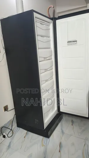 Walton Deep Fridge Model WUE-3C4