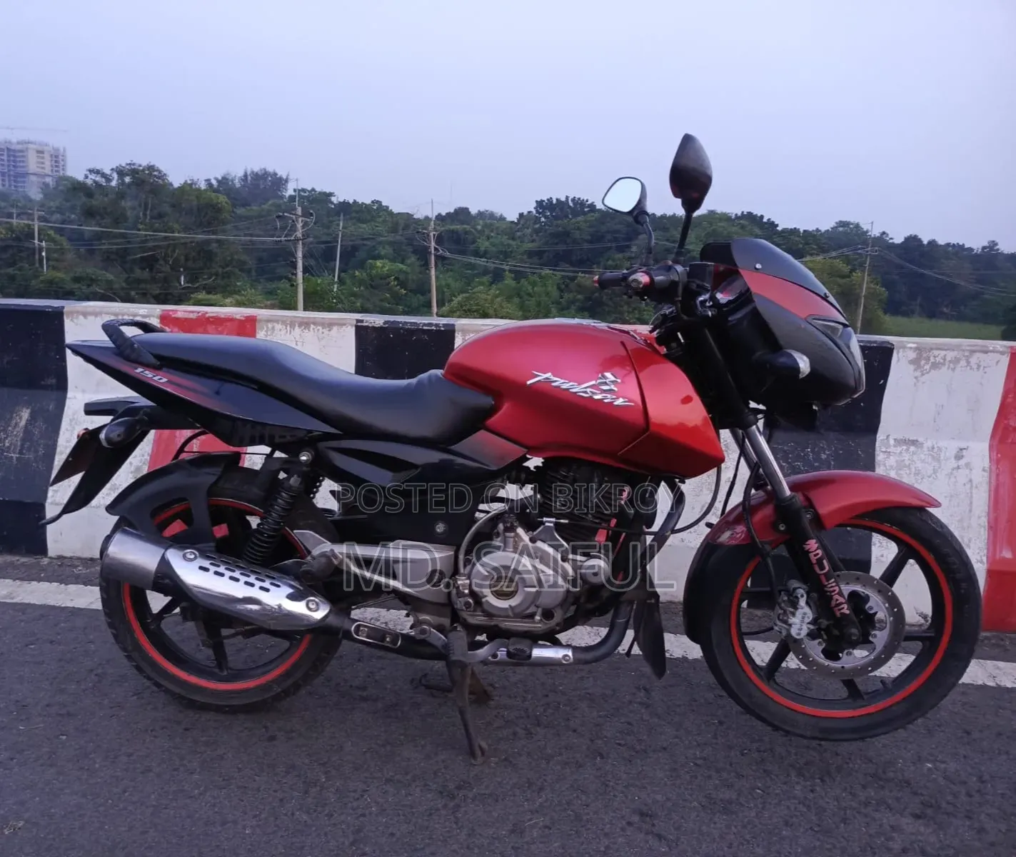 Bajaj Pulsar 150 2015 Red