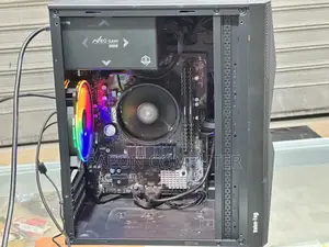 Desktop Computer 16GB AMD Ryzen 7 SSD 256GB
