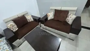 ফার্নিচারগুলো বিক্রি করা হবে