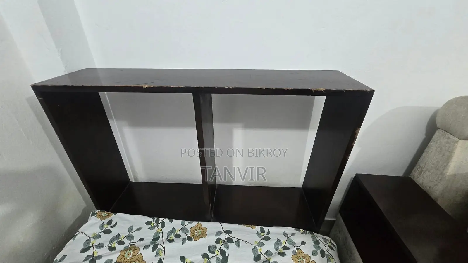 ফার্নিচারগুলো বিক্রি করা হবে