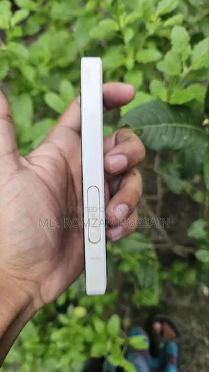 নোকিয়া ২১০ হোয়াইট