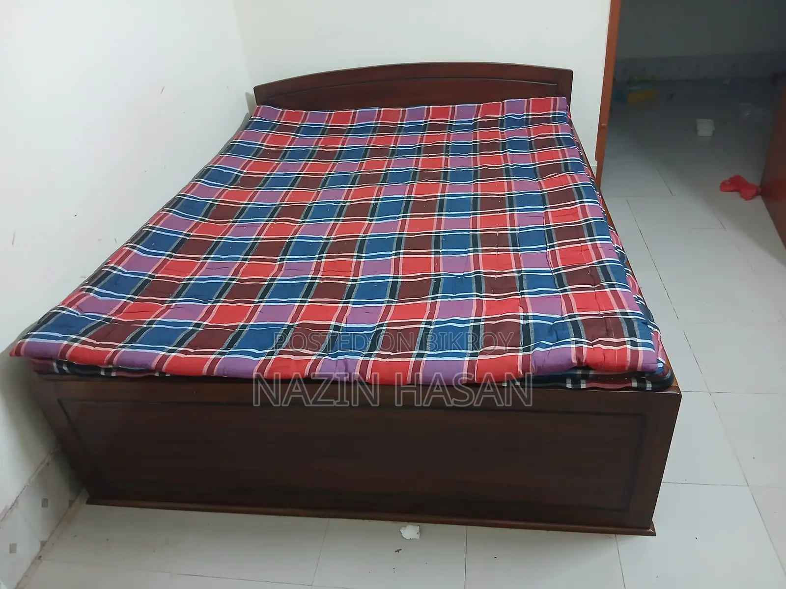 Bed With Mattress and Top