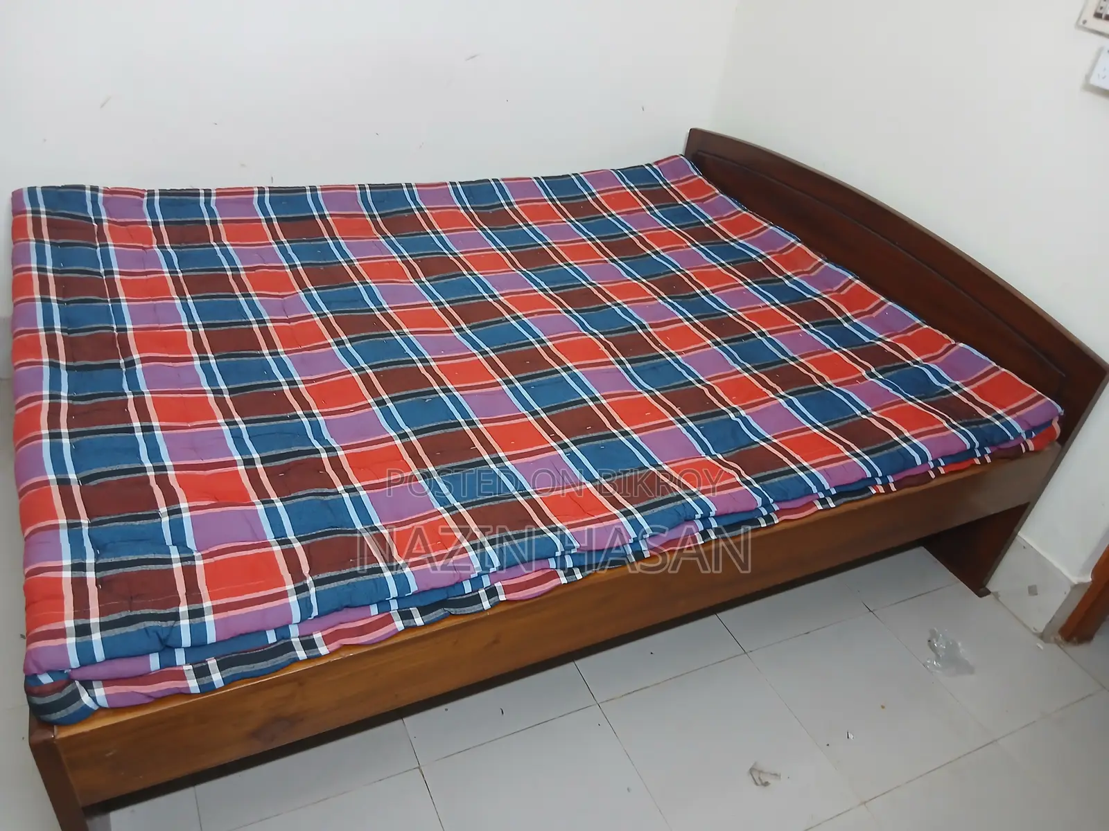 Bed With Mattress and Top