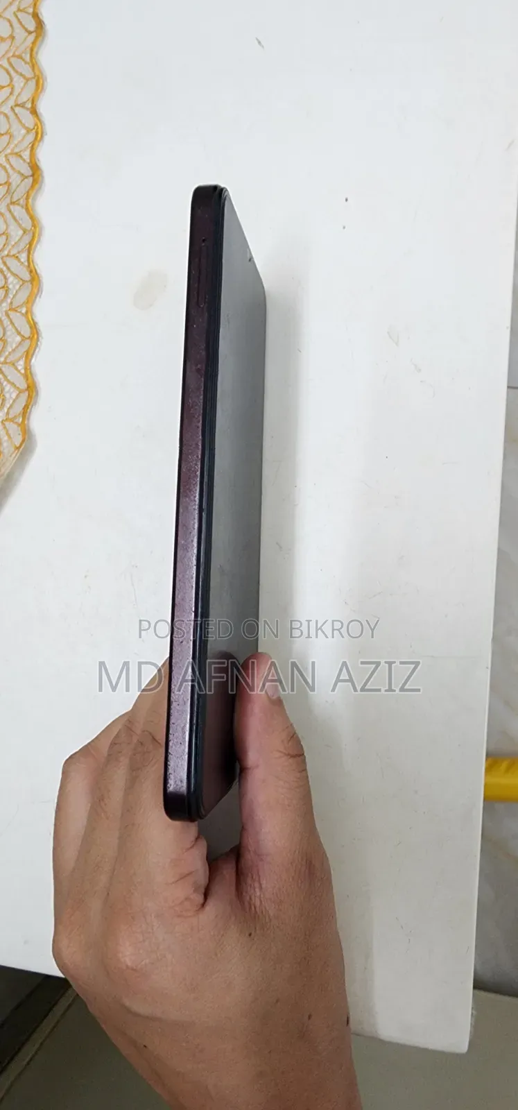 ভিভো ওয়াই১৮ ১২৮ জিবি লাল