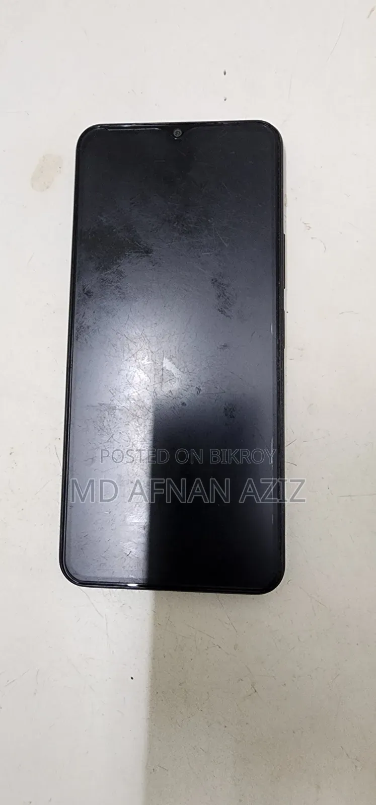 ভিভো ওয়াই১৮ ১২৮ জিবি লাল