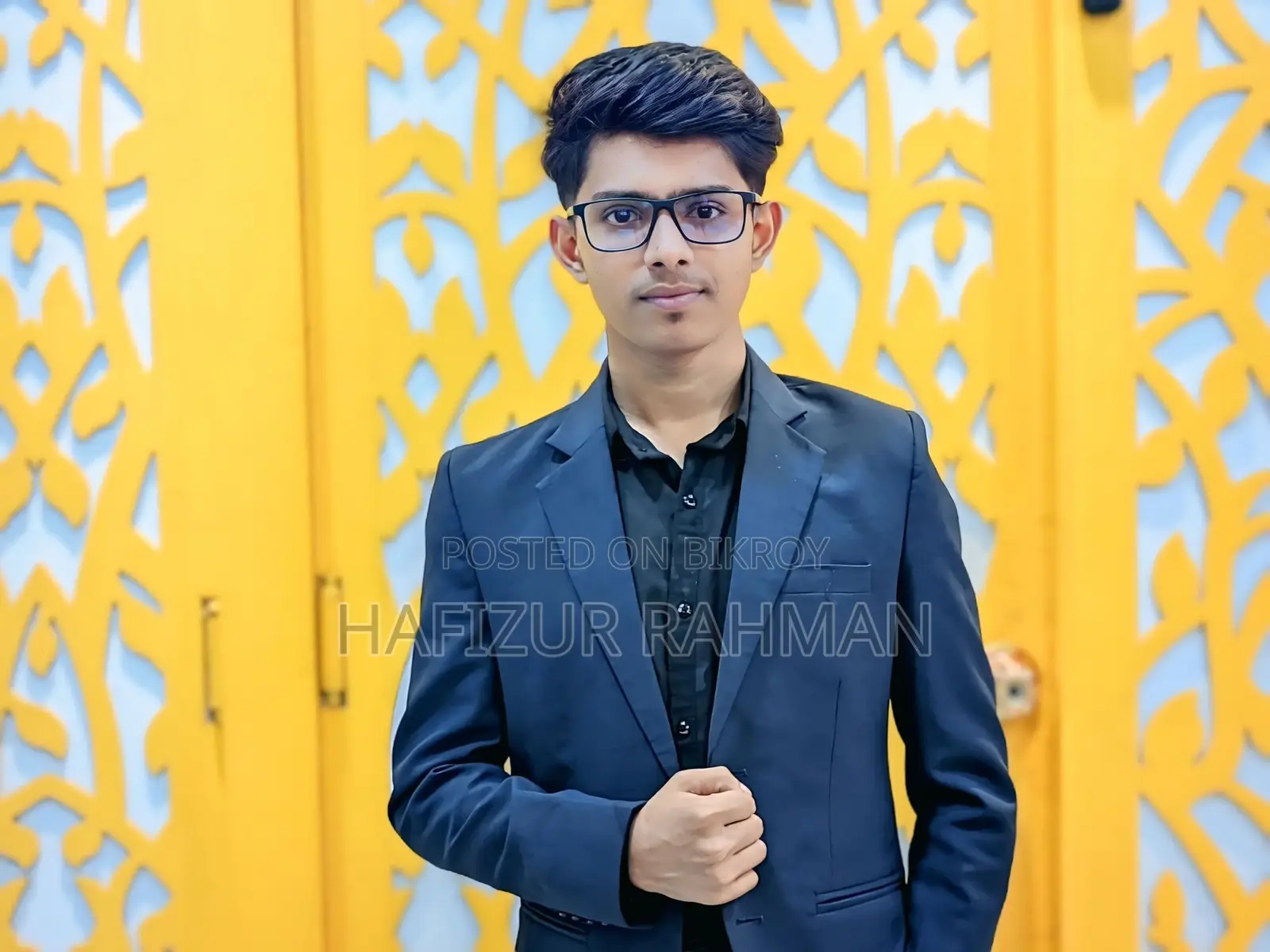 লাইফ স্টাইল শোরুমে সেলসম্যান / শোরুম সহকারী লাগবে