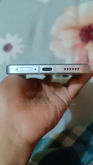 শাওমি রেডমি টার্বো ৪ প্রো ২৫৬ জিবি হোয়াইট