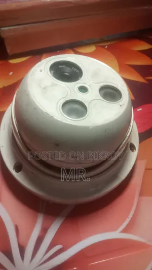 CC Camera (3 Megapixels)