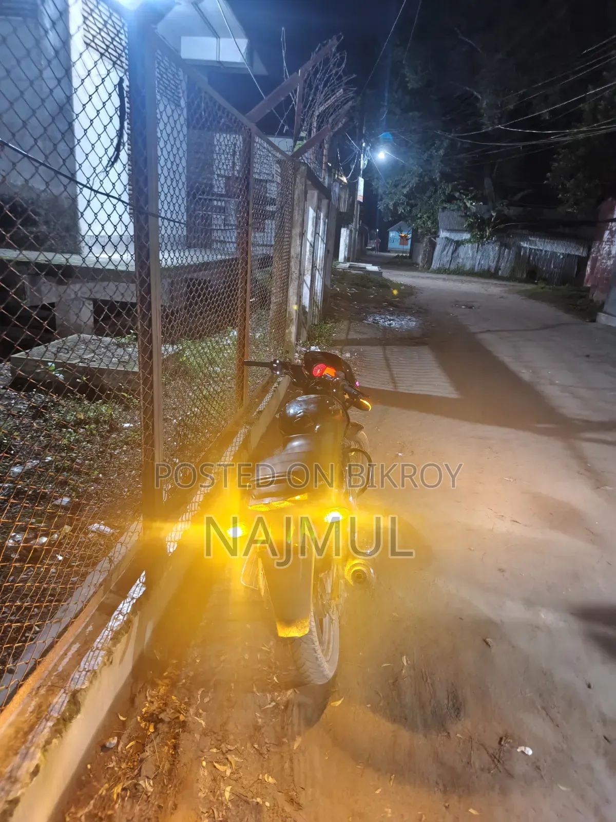 বাজাজ পালসার ১৫০ ২০১৮ ব্ল্যাক